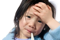 12 triệu chứng của trẻ cha mẹ cần phải đưa đi viện ngay