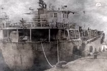 Bí ẩn rùng rợn trên con tàu ma đáng sợ nhất thế giới