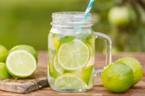 Uống nước chanh giờ này có thể 'bổ hơn nhân sâm', làm sạch ruột 