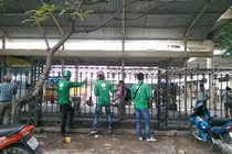 Chuyện đời ngược xuôi của những xe ôm công nghệ