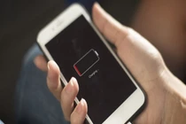 Video: Tiết lộ hơn 20 thủ thuật sạc pin điện thoại nhanh và an toàn