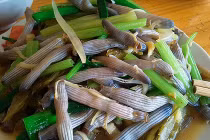 Thanh niên 26 tuổi nhập viện cấp cứu vì ăn món hải sản này