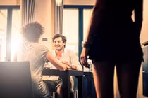 Vì sao đa số đàn ông có vợ rồi là đối xử khác hẳn khi yêu?