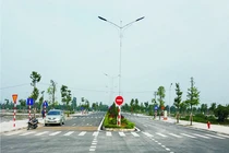 Có 200 triệu mua 50m² đất liền kề ở quê, 3 năm sau mua nhà thành phố