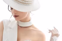 Nhan sắc trẻ hơn tuổi thực của Kiều Anh - "em vợ" NSND Trung Hiếu