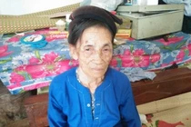 Vợ chồng già 22 năm đợi chờ con gái bị lừa bán sang Trung Quốc 