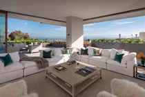 Dinh thự nghìn tỷ đang rao bán ở Mỹ có gì đặc biệt?