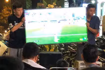 Cặp đôi "số khổ nhất vịnh Bắc bộ" trận Việt Nam - Iraq