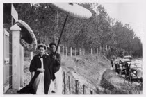 Nam Phương hoàng hậu ra Hà Nội và được Tản Đà tặng thơ?