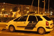 Cảnh sát phát hiện sự thật cực sốc trong xe vi phạm luật