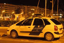 Cảnh sát phát hiện sự thật cực sốc trong xe vi phạm luật