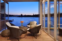 Ngôi nhà nổi độc đáo mô phỏng một con tàu ở Seattle