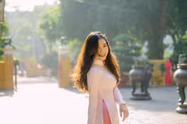 Thủ khoa khoa Văn và tình yêu mãnh liệt với con chữ