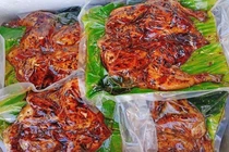 Đặc sản Tây Bắc, lò than rực lửa, nướng 4.000 con chuyển về Hà Nội