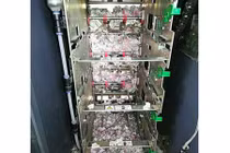 Chuột gặm nát 400 triệu đồng trong máy ATM