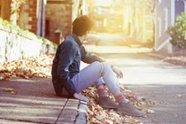 Cưa cô chị trả thù cô em