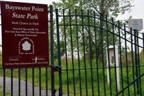 Tiết lộ đáng sợ về thi thể bán khỏa thân trong công viên Mỹ