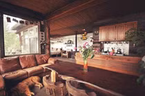 Vợ chồng trẻ xây nhà 50m2 chưa tới 230 triệu khiến ai cũng nể