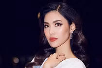 Mang thai ở tháng thứ 3, Lan Khuê vẫn tự tin khoe dáng thon gọn