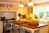 Nhà bếp mà để thế này gia đình luôn nghèo khổ