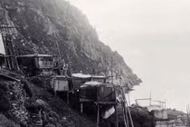 Ngôi làng 2.000 người sinh sống bỗng "bốc hơi" không một dấu vết