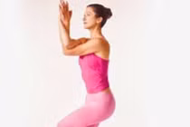 Động tác yoga nào tốt chữa chứng run tay chân