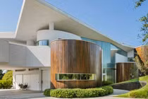 Chiêm ngưỡng biệt thự lạ 800m2 mà tiền điện chỉ hết 500000đ/tháng