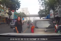 Video: Cách làm bánh bông lan rau câu dâu đẹp lạ, ngon miệng