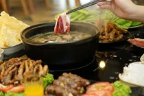 Những sai lầm khi ăn lẩu khiến cả nhà "gặp nguy"