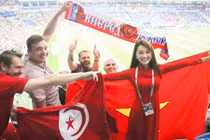 Mỹ nhân Hoa hậu Hoàn vũ nói sai tên đội dự World Cup tùm lum