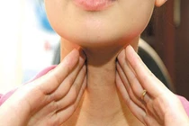 Cách kiểm tra tuyến giáp có đang "kêu cứu" hay không