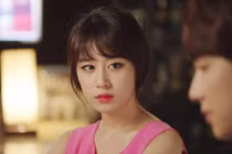 Choáng váng chồng cũ đến tận nhà “đòi quà“