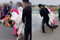 Mẹ chồng Nam Định dắt con dâu chạy như bay qua đám cháy