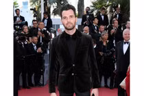 Những ngôi sao phá vỡ nguyên tắc thời trang trên thảm đỏ Cannes