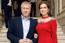 Lộ tỷ phú USD "sát gái" nhất thế giới