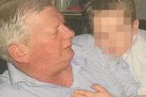 Cụ ông mất mạng oan vì bác sĩ rửa phổi bằng thuốc tẩy