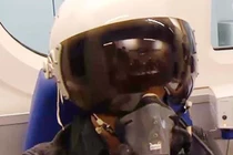 Video: Bên trong phòng khám tuyển phi công quân sự Việt Nam