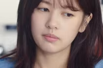 Sự thật nhói lòng đằng sau quyết định cưới đại gia của cô gái trẻ