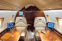 Sợ Covid-19, khách hàng trả tới 15.000 USD/giờ thuê máy bay riêng