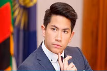 Vua, hoàng tử 9x độc thân được ngưỡng mộ nhất thế giới