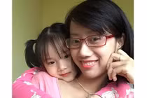 Mẹ bé gái 7 tuổi hiến giác mạc xúc động kể lại giây phút bên con lúc cuối đời