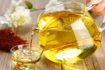 Nhà giàu Hà thành săn đón trà nhụy hoa nghệ tây nửa tỉ đồng