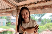 Cuộc sống hiện tại của Angela Phương Trinh khi rời xa showbiz ra sao?