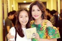 Ngỡ ngàng nhan sắc của 2 con gái út Diva Thanh Lam, Mỹ Linh