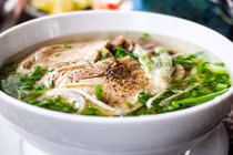 Báo nước ngoài ca ngợi món ăn đặc sản Việt Nam