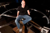 Muôn kiểu chơi ngông "điên rồ" của giới siêu giàu thế giới