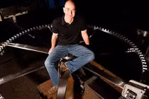 Muôn kiểu chơi ngông "điên rồ" của giới siêu giàu thế giới