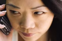 Đàn bà có 5 ‘tướng độc’ này đích thị là kẻ bạc tình 