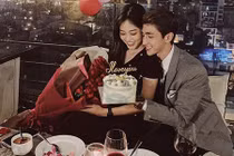 Bình An đưa Á hậu Phương Nga đi thử váy cưới, chuẩn bị kết hôn?