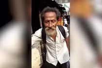 Tìm thấy người thân sau 40 năm nhờ "bị" đưa video hát hò lên YouTube